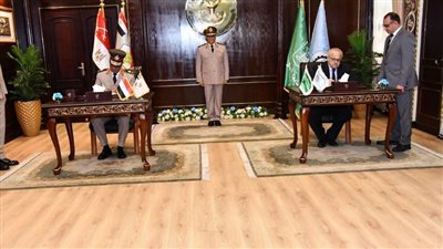 توقيع بروتوكول تعاون بين كلية الدفاع الجوى وكلية الهندسة جامعة القاهرة     