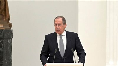 لافروف: الولايات المتحدة مهتمة بإضعاف أوروبا عسكريا وخفض تصنيعها