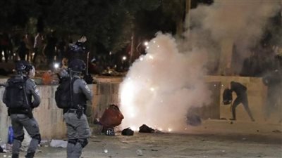 مواجهات عارمة بين الفلسطينيين وقوات الاحتلال