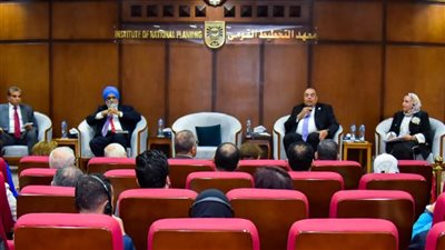 د. محمود محيي الدين: استضافة مصر لمؤتمر الأطراف مهم لزيادة الوعي والمشاركة المجتمعية في التعامل مع قضايا المناخ