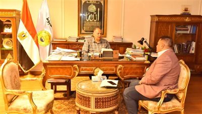 محافظ أسيوط يشيد بالإنجاز الذي وصلت إليه مشروعات 