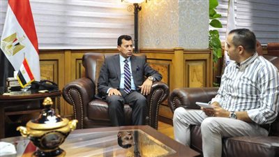 حوار.. وزير الشباب يتحدث عن تنظيم مصر للأولمبياد والمونديال ومحمد صلاح