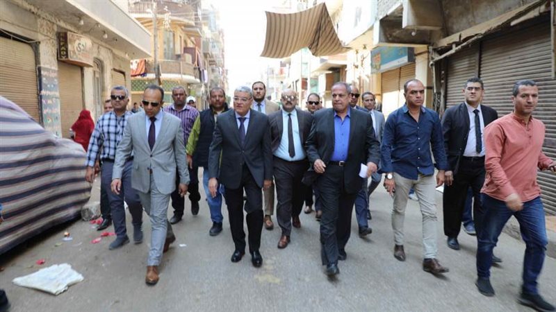 محافظ المنيا يقود
