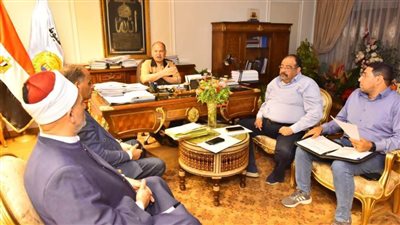 محافظ أسيوط تكثيف الإعلانات ونشر شروط جائزة الدولة للمبدع الصغير والمشاركة فيها بكافة القرى والمراكز