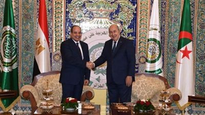 الرئيس السيسي يهنئ الرئيس الجزائري بمناسبة عيد استقلال الجزائر