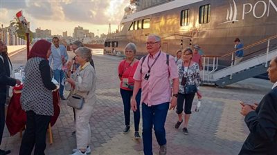 محافظة الإسكندرية تستقبل السفينة السياحية الفرنسية Le Bougainville وعلى متنها 274 سائحًا