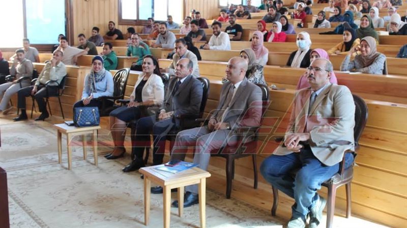 خلال اللقاء