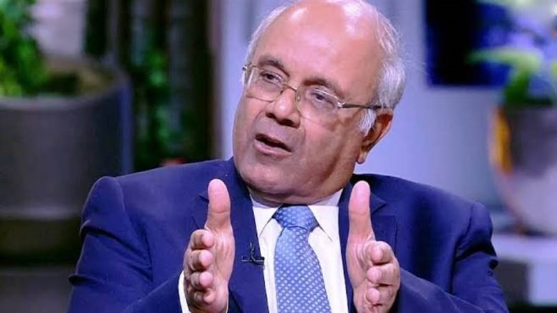 الدكتور محمد عطية