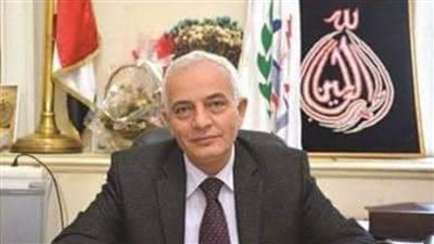 وزير التعليم يناقش ملفات التعاون مع وفد هيئة كامبريدج للامتحانات