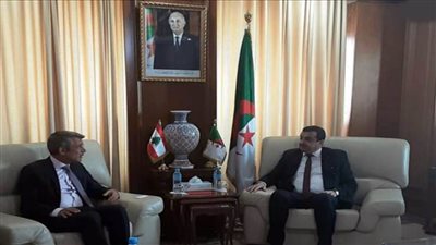 وزير الطاقة اللبناني يبحث مع نظيره الجزائري التعاون بين البلدين