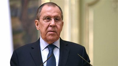 لافروف من عمان: نتمسك بالأساس القانوني الدولي للتسوية في الشرق الأوسط