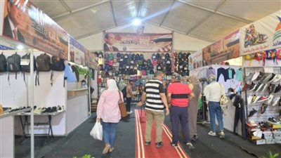 لليوم الـ65 على التوالي.. اقبال كبير على منافذ 