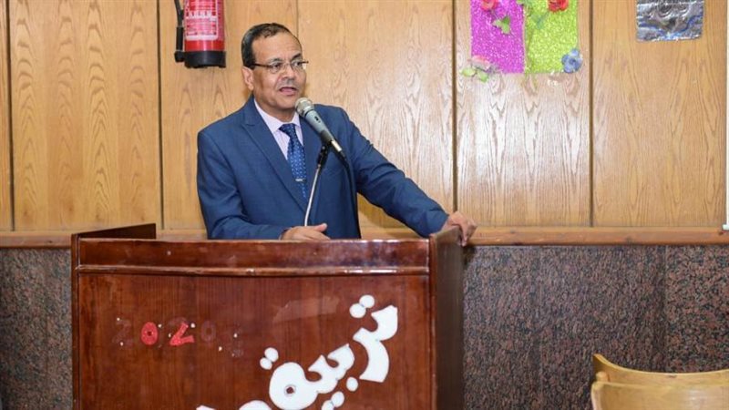 جانب من الندوه