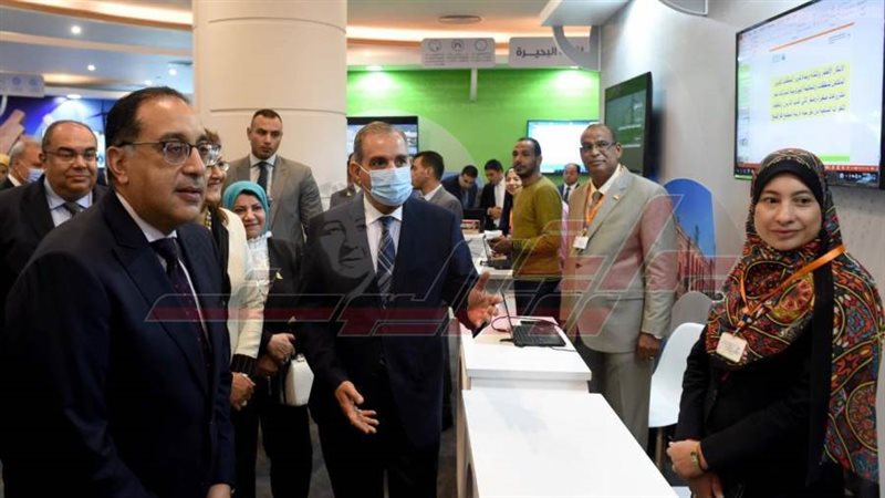 مشاركة المحافظ