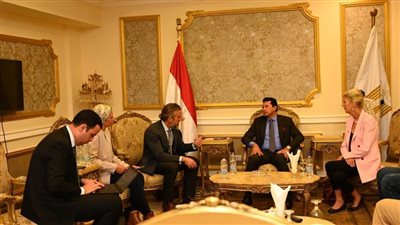 وزير الشباب والرياضة يلتقي ممثل صندوق الأمم المتحدة للسكان وممثل اليونيسف بمصر