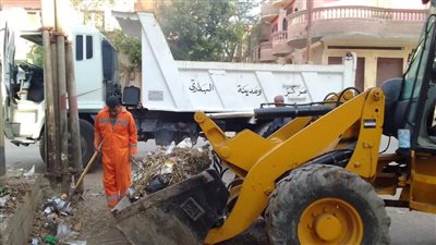  محافظ أسيوط: استمرار حملات النظافة ورفع المخلفات بالقرى والمراكز 