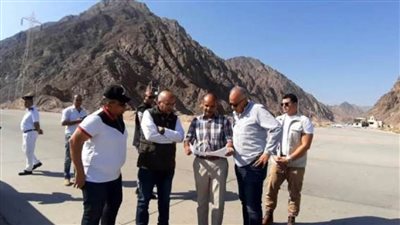 وزير الري يتفقد أعمال الحماية من أخطار السيول بجنوب سيناء