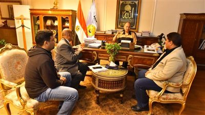 استمرار تنفيذ المشروع القومي لتأهيل وتبطين المجارى المائية والترع بأسيوط 