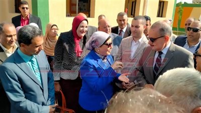 افتتاح المدرسة الثانوية الصناعية النسيجية لتدريب الطالبات بكفر الشيخ