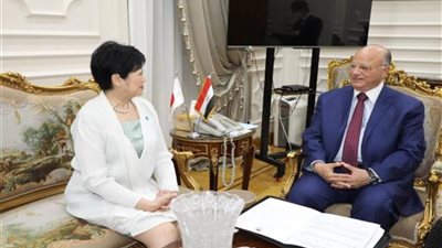 محافظ طوكيو تثمن جهود الرئيس السيسي لعقد COP27 بشرم الشيخ