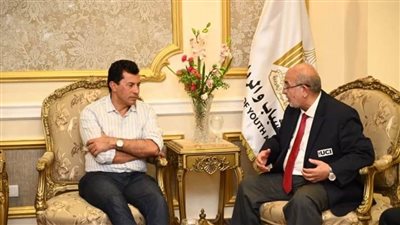 صبحي يبحث مع رئيس اتحاد الدراجات استعدادات استضافة بطولتي العالم للكبار والناشئين 