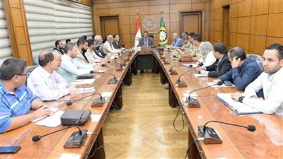 محافظ الدقهلية يوجه بسرعة الانتهاء من تنفيذ مشروعات 