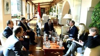 رئيس الوزراء يلتقي رجل الأعمال والسياسي الأمريكى البارز مايكل بلومبرج