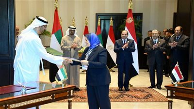 الرئيس السيسي ورئيس الإمارات يشهدان التوقيع على مذكرة تفاهم بشأن إنشاء محطة توليد كهرباء من طاقة الرياح