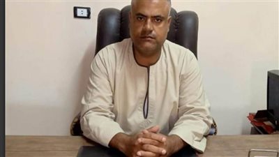 النوبي أبو اللوز يطالب العالم بتعويض مزارعي مصر عن خسائرهم بسبب الانبعاثات الحرارية 