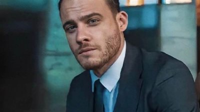 النجم التركي كرم بورسين في قمة المناخ بشرم الشيخ