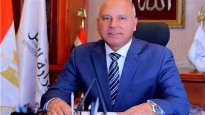 وزير النقل تحويل وسائل النقل الجماعي في ٤ مدن سياحية للعمل بالكهرباء تزامنا مع مؤتمر المناخ