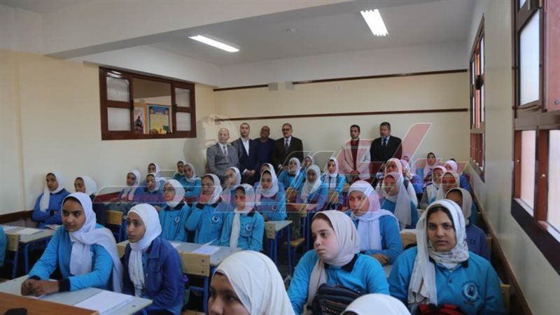 افتتاح المدارس