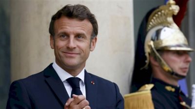 ماكرون يعلن اعتماد استراتيجية عسكرية جديدة بأفريقيا