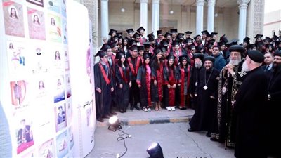 البابا تواضروس  يضرب المثل بـ«محمد صلاح» في النجاح: «لقوه شاطر ولقطوه»