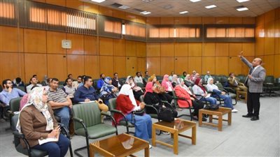 مكتب الملكية الفكرية وبراءات الاختراع بجامعة أسيوط ينظم ندوة بعنوان أساسيات البحث العلمي