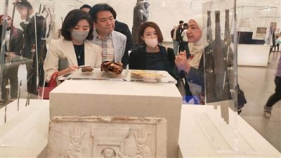 المبعوث الخاص لرئيس كوريا الجنوبية يزور المتحف القومي للحضارة المصرية