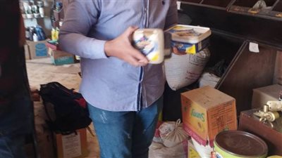 إعدام 1.5 طن أغذية وعصائر غير صالحة للاستهلاك الآدمي بالدقهلية