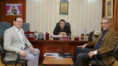 خالد جلال يؤكد ضرورة استعادة الروح لمسرح الطفل