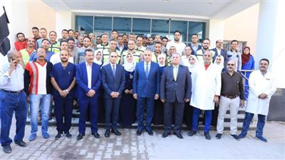 محافظ سوهاج يتفقد مستشفى 