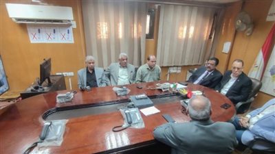 محافظ الشرقية لأمين عام مجلس الوزراء: استمرار عمل القيادات داخل مكاتبهم 