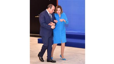 عاجل.. رئيسة مجلس النواب الأمريكي تهنئ الرئيس السيسي بالنجاح المتميز في تنظيم القمة العالمية للمناخ 