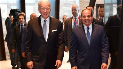 الرئيس السيسي يستقبل نظيره الأمريكي جو بايدن بشرم الشيخ