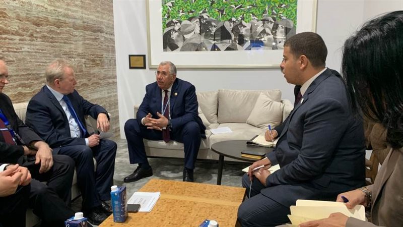 جانب من لقاء المفوض