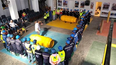 مياه سوهاج: برامج تدريبية لمسؤولي السلامة والصحة المهنية على كيفية التعامل مع تسرب غاز الكلور 