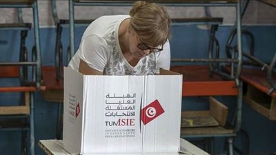 هيئة الانتخابات التونسية تعلن ضوابط تمويل الحملات الانتخابية