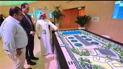 رئيس الرعاية الصحية يتفقد معرض مبادرة السعودية الخضراء