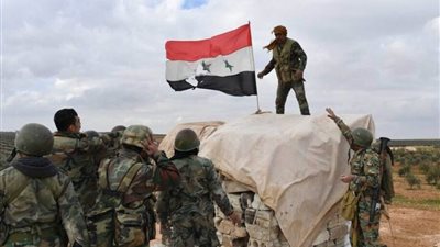 مقتل وإصابة 5 عناصر من الجيش السوري جراء قصف جوي إسرائيلي على ريف حمص