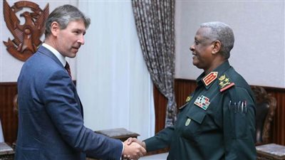 عضو مجلس السيادة السوداني يلتقي السفيرَ البريطاني