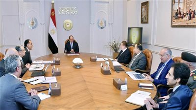 توجيه الرئيس السيسي بتوطين التكنولوجيا بالمنطقة الاقتصادية لقناة السويس.. يتصدر عناوين الصحف