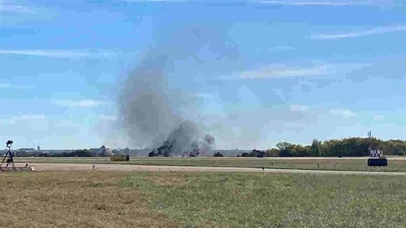 تحطم طائرتين